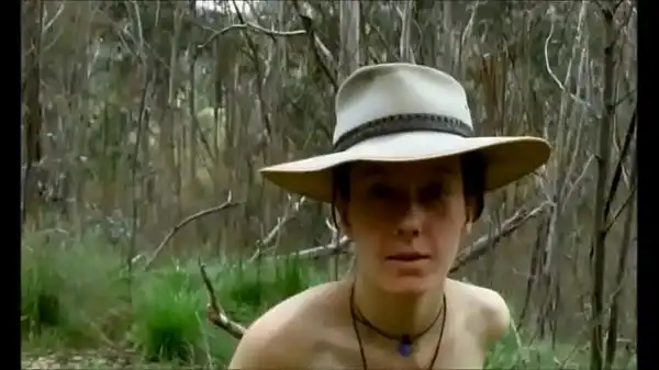 Naturista australiana