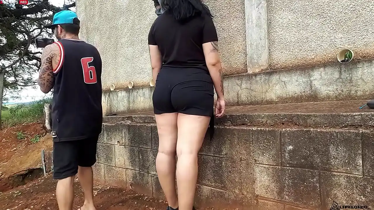 I EAT AN UNKNOWN IN THE MIDDLE OF THE STREET, CELL PHONE IN EXCHANGE OF SEX (watch the full video on xvideos red)