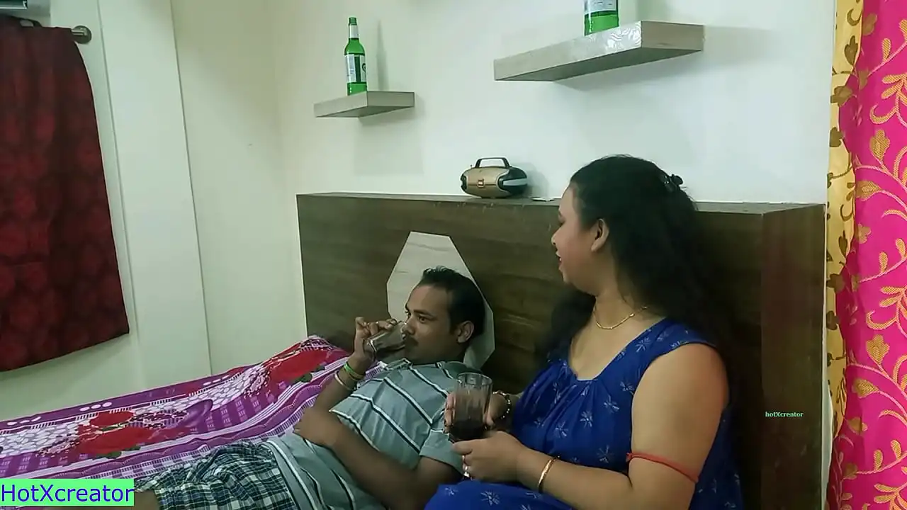 Desi bangali bhabhi precisa de marido quente! Sexo erótico xxx quente! áudio claro